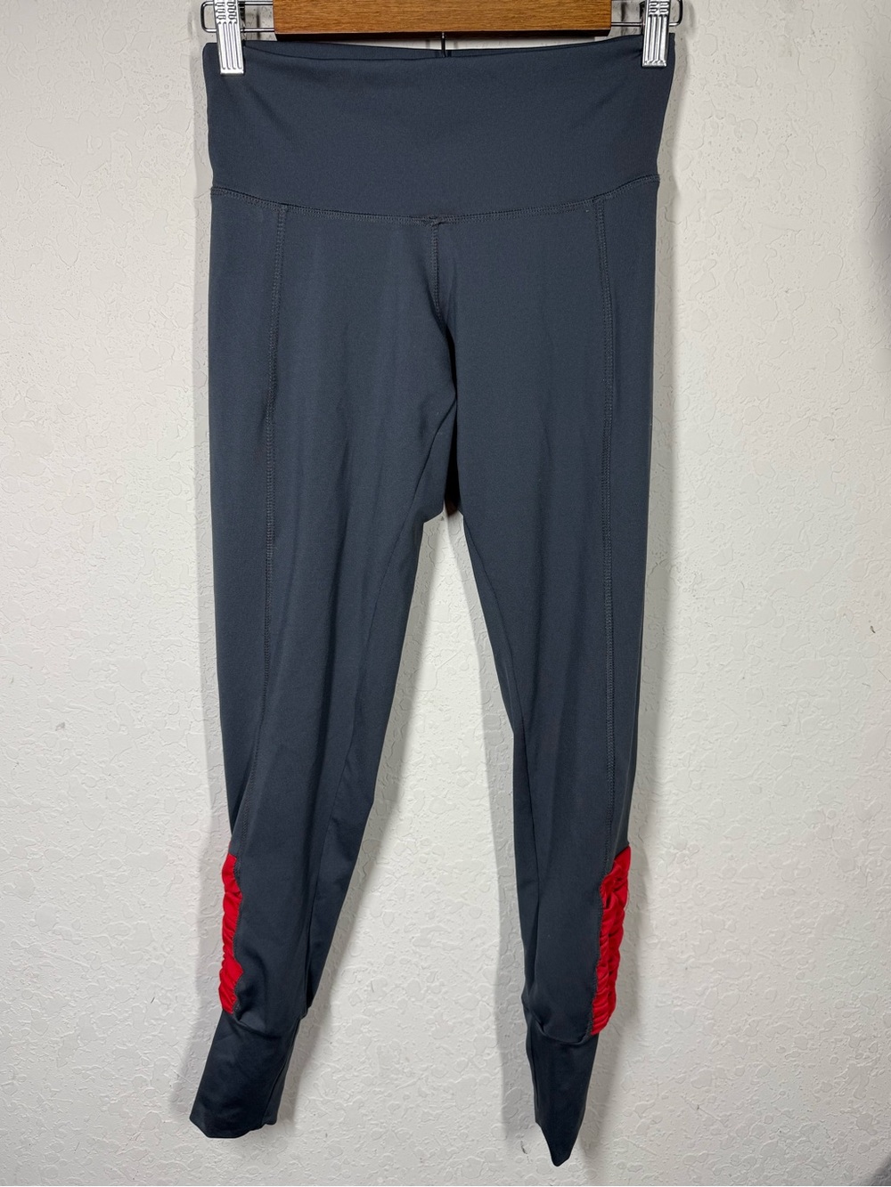 Five DanceWear Leggings Size PA